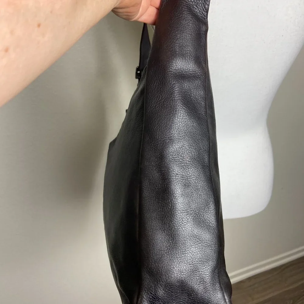 Marco Buggiani Genuine Leather Messenger  Travel  Hobo Bag Italy